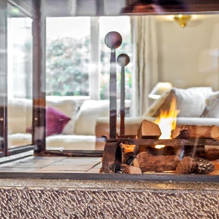 Stylish Apartment In Dinant Near The Maas Bagian luar foto